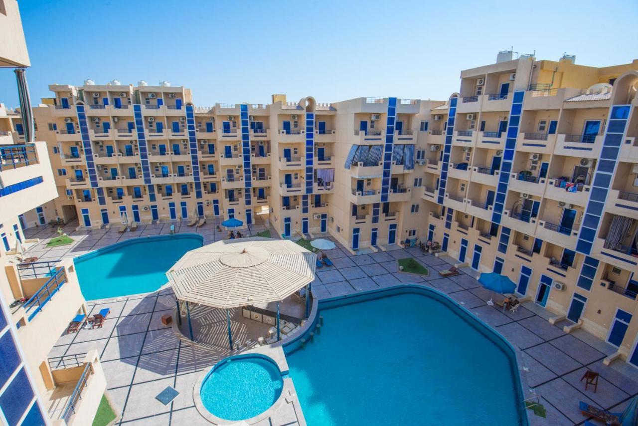 Pool View With Balcony Near El Gouna Apartment Hurghada Exterior photo