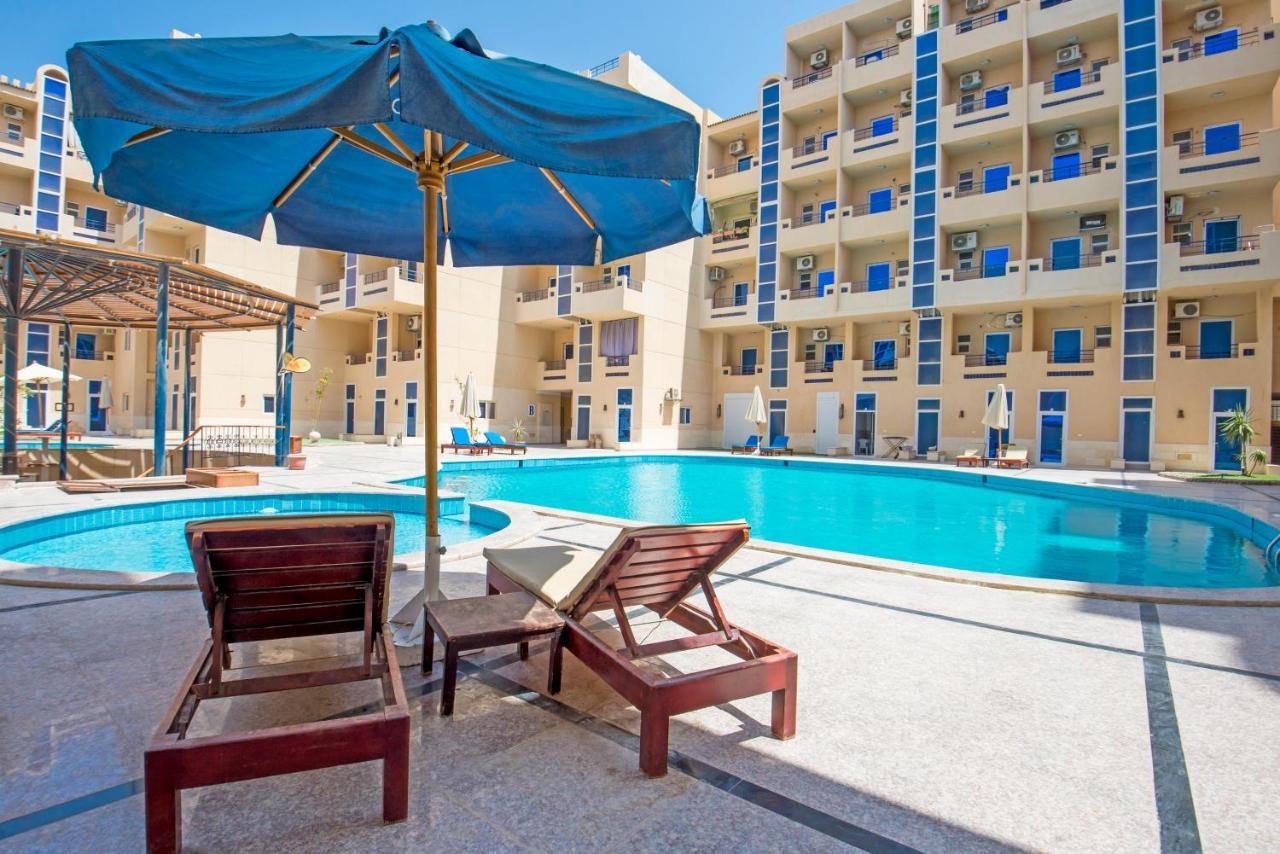 Pool View With Balcony Near El Gouna Apartment Hurghada Exterior photo